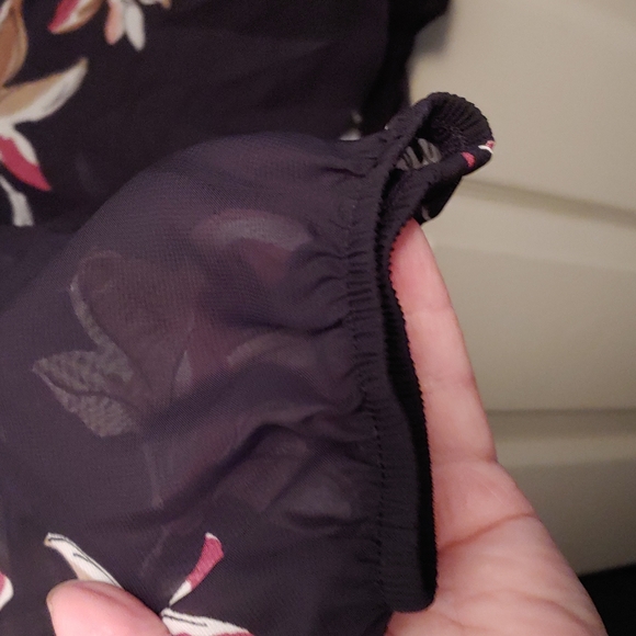 Blouse - Picture 3 of 5